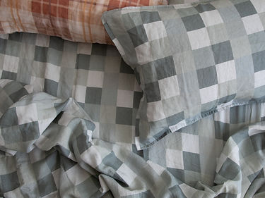 Shades of Green Linen Flat Sheet - Queen