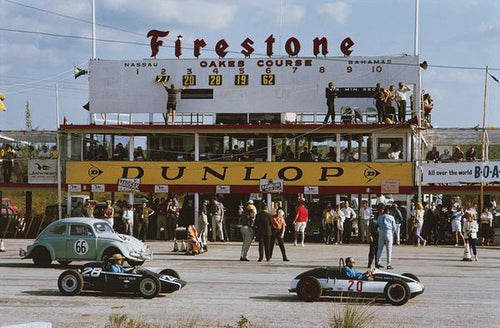 Slim Aarons - Nassau Speed Week