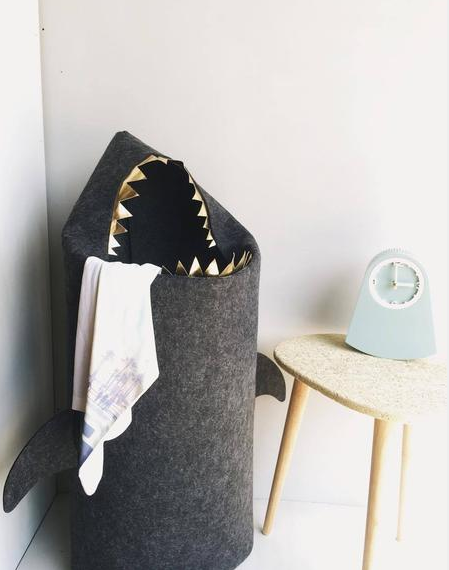 White Moose Felt Laundry Bag Shark - Ash